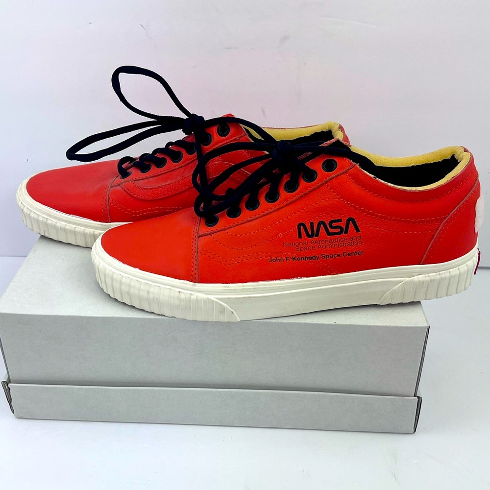 VANS OLD SCHOOL SPACE VOYAGER “FIRECRACKER ORANGE” COLLECTORS,MENS 8.5 WOMENS 10 - Picture 6 of 17